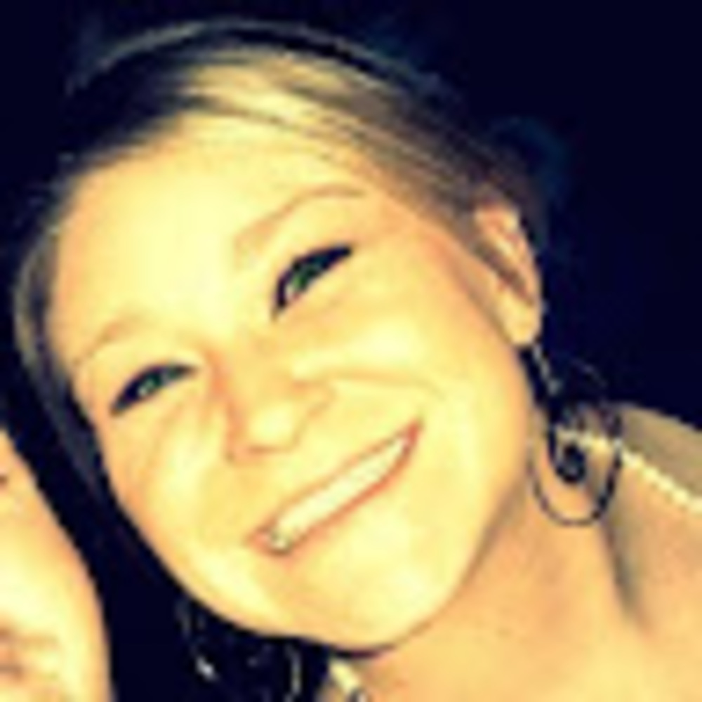 Meet your Posher, Rebecca